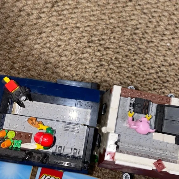 LEGO Creator Cafe & Bike Shop